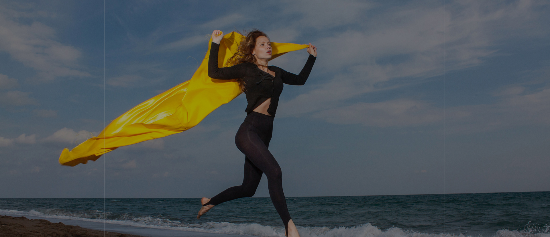 宁波亿鑫服饰有限公司